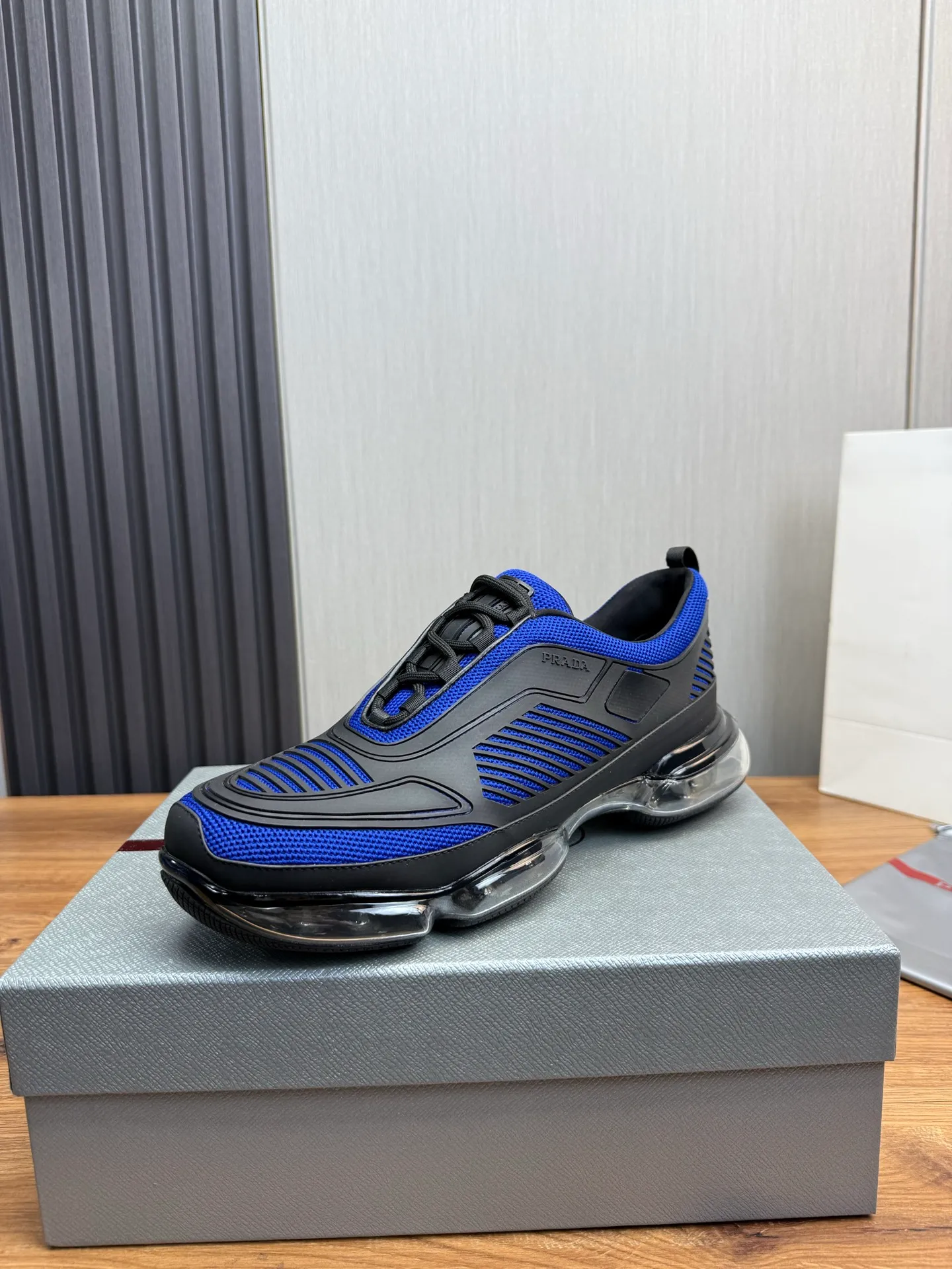 Men's shoes 💰640💰 [PRADA] Men's shoes are popular in the counter, high-quality shipments ✔️Official website synchronization, original fly-woven epoxy fabric + cowhide lining, 1⃣️ to 1⃣️ replica, original air-cushion original bottom, 38-45 (one size larger)